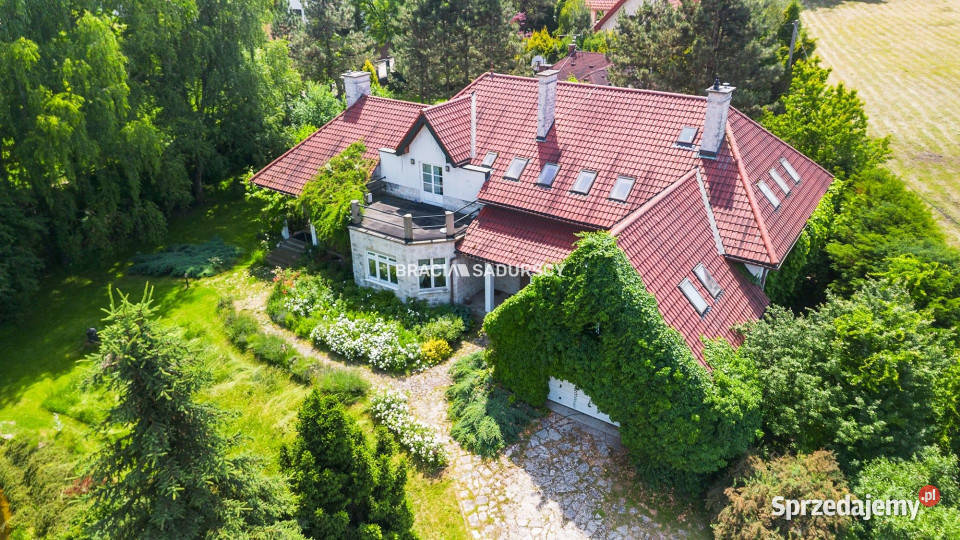 sprzedaży domu wolnostojącego 530m2 Kraków