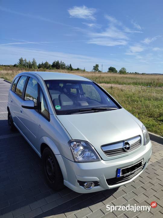 Opel Meriva bogate wyposażenie 8 opon nowy 170000km Suwałki