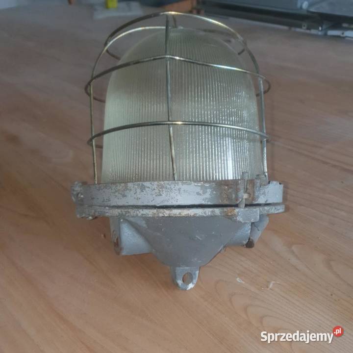 Lampy w osłonach miedzianych do stolarni Biała Podlaska