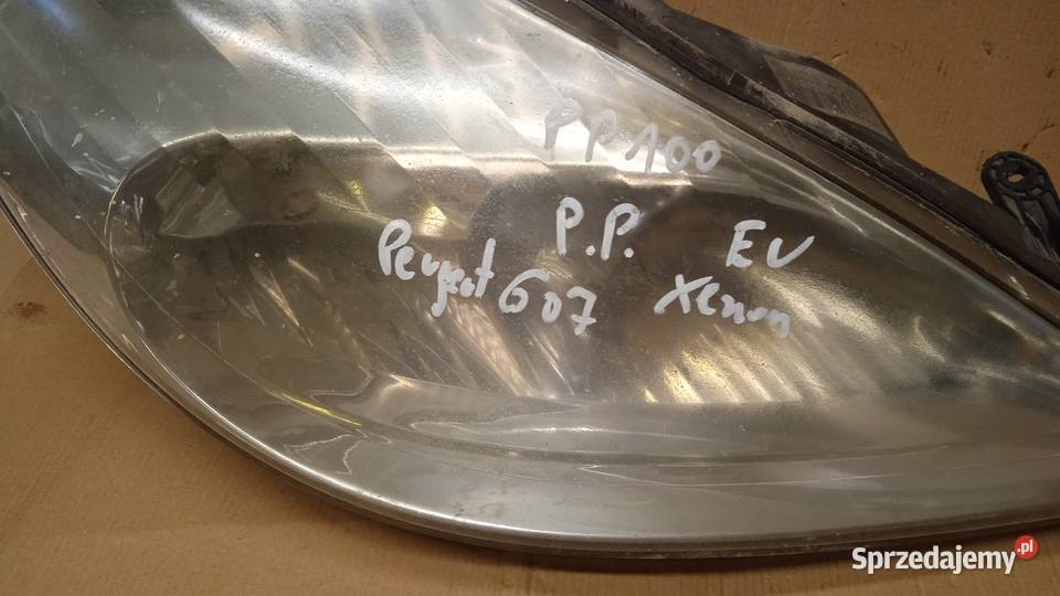 PEUGEOT 607 LAMPA PRZÓD PRAWA XENON EU Zbierkowo