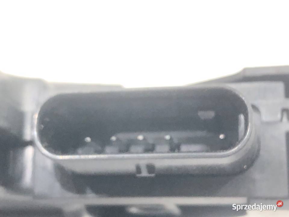 ZAMEK DRZWI LEWY PRZÓD CITROEN C4 III Hatchback