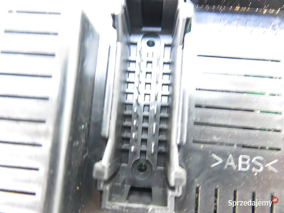 BSI RENAULT MODUS 8200652289