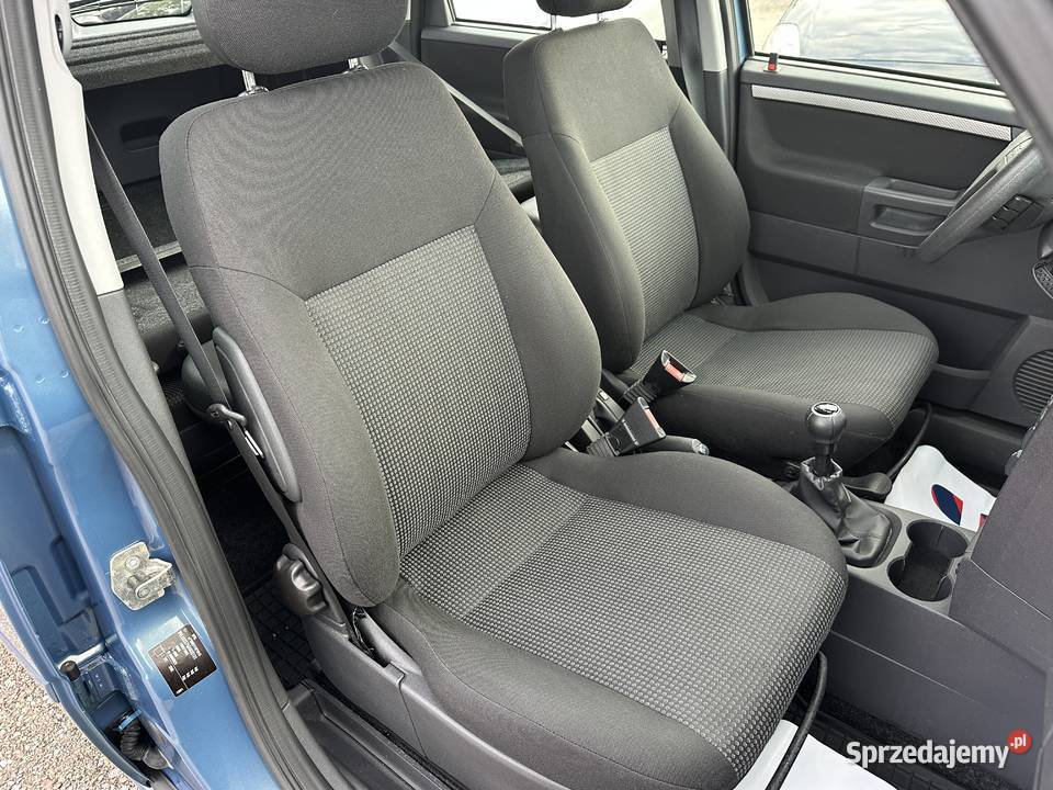 Opel Meriva 16 benz 105 KlimaPodgrzewane fotele Rok produkcji 2009 Warszawa sprzedam