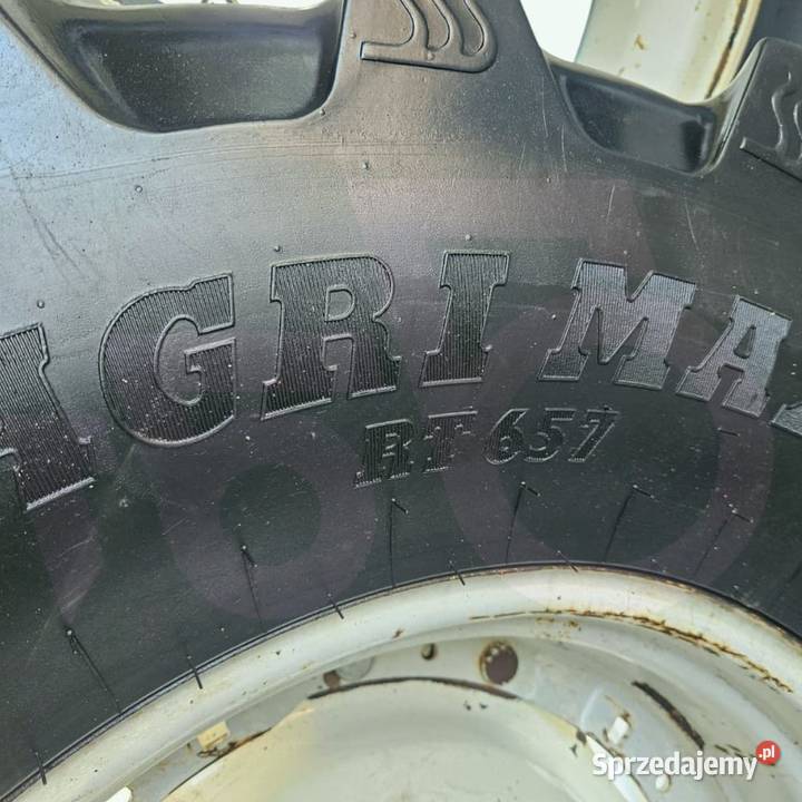 Koła Przednie R28 Opona BKT 60065R28 AGRIMAX wielkopolskie