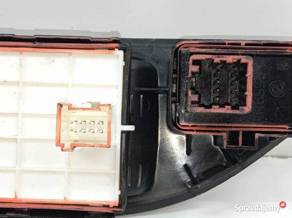 PRZEŁĄCZNIK SZYB 0735735185 0735735180 Fiat Tipo