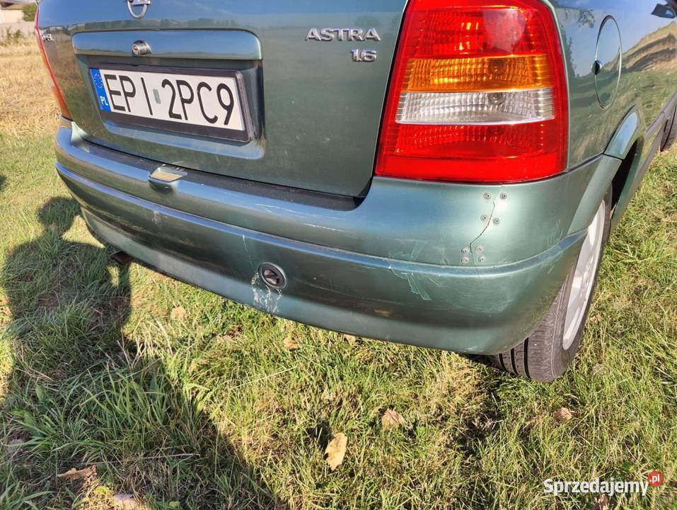 Astra G 16 8V gaz 1999r 10 lat u nas jeżdzi 1600cm3 łódzkie Kamocin