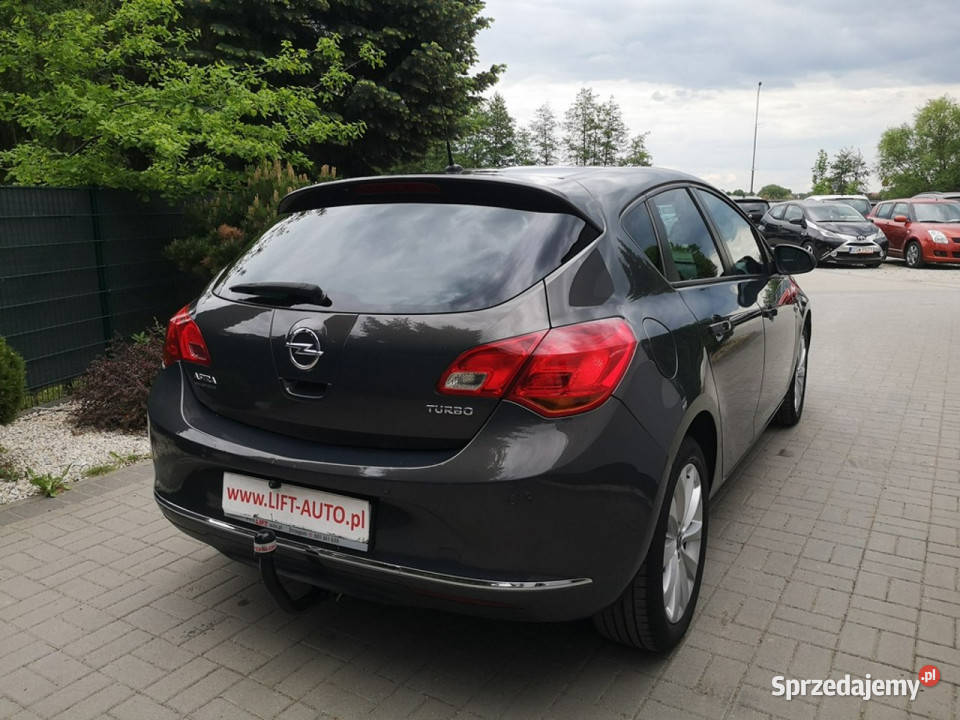 Opel Astra 14 T 140 Klimatr Nawi Parktr Temp Alu Strzegom