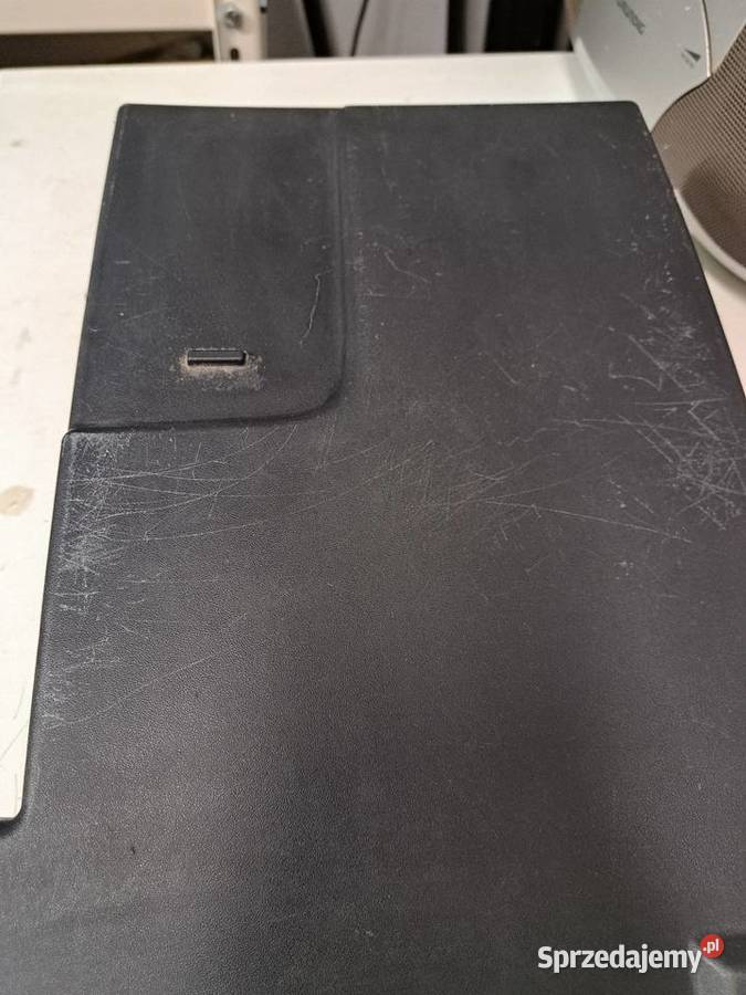 Górna osłonapokrywa akumulatora Astra J Mosty sprzedam