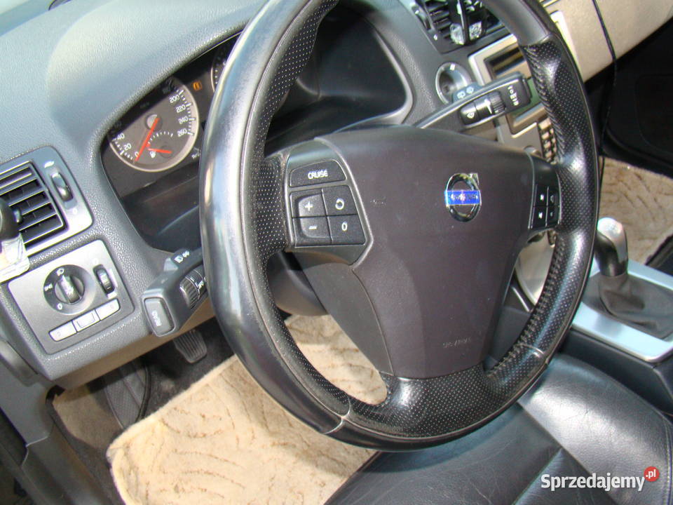 Niezawodne znane do jazdy VOLVO V 50 Kutno sprzedam