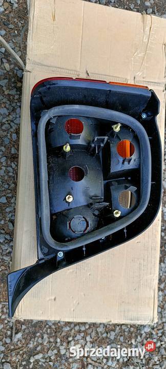 Bmw E36 lampa prawy tył 29150220 nowa