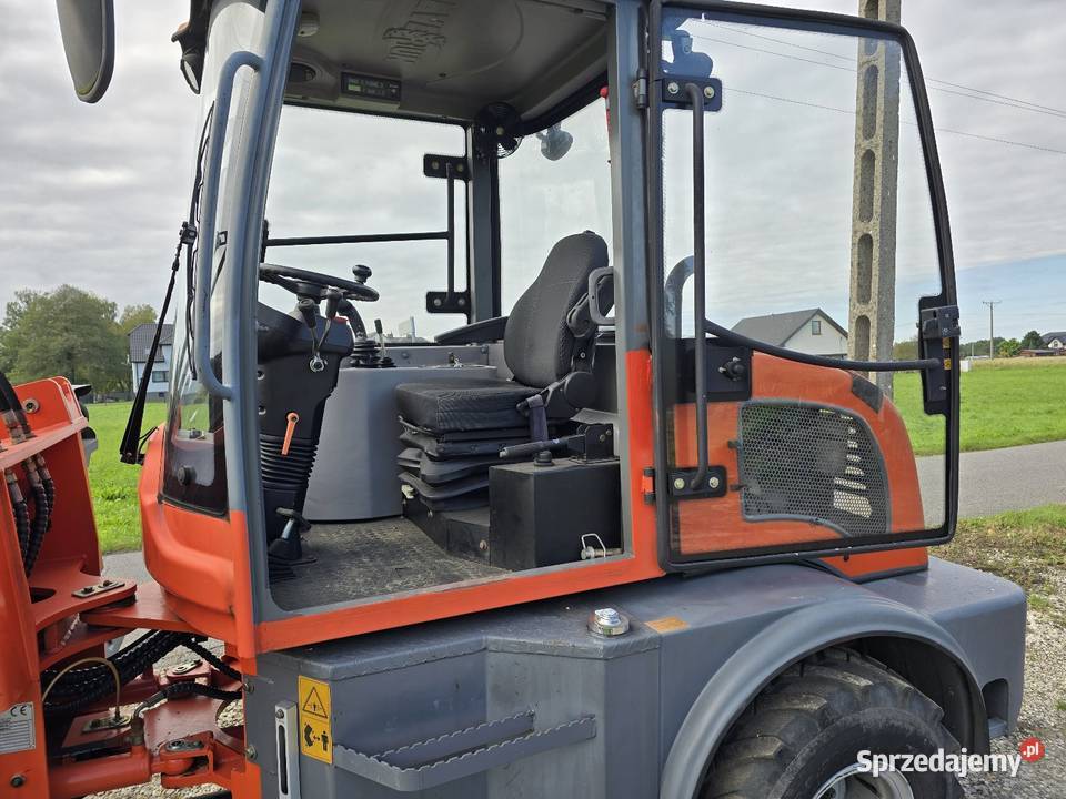 Ładowarka Everun er12 widlak case cat terex jcb nieuszkodzony śląskie Frydek sprzedam