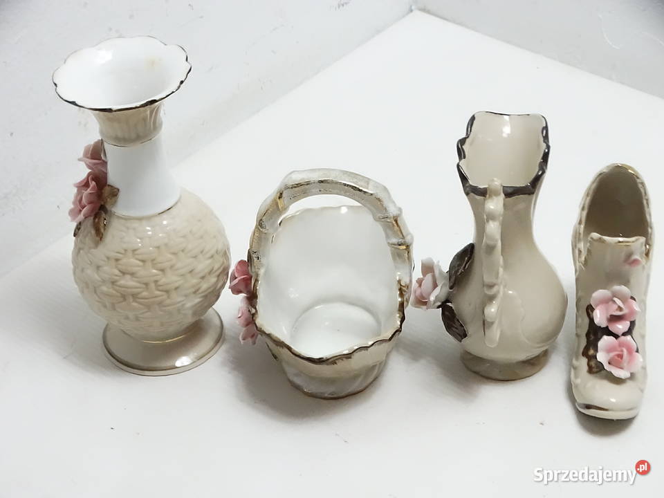 Porcelanowe Miniaturki Figurki Z Różami Vintage Biłgoraj