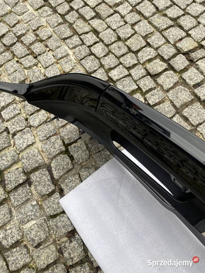 RANGE ROVER VELAR LIFT J8A244210A spoiler tylnej