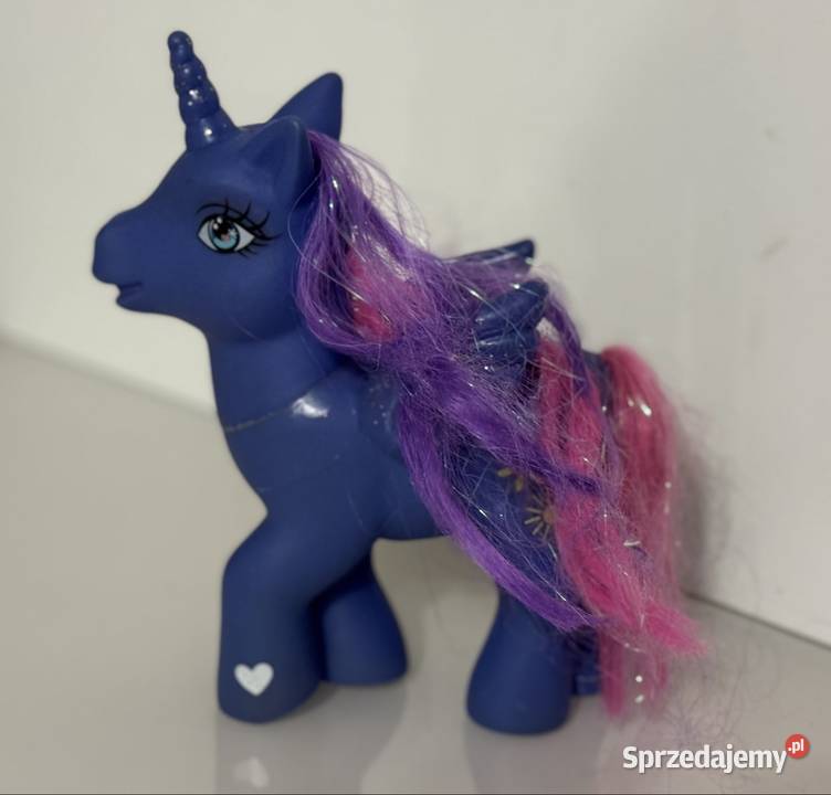 Jednorożec ze skrzydłami figurka kucyk pony Pruszków