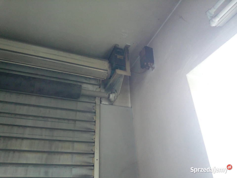 Brama garażowa przemysłowa Wadowice