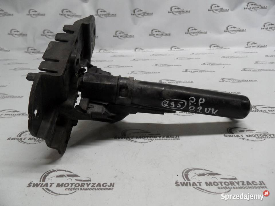 LEON II LIFT 12r spryskiwacz lampy prawy przód