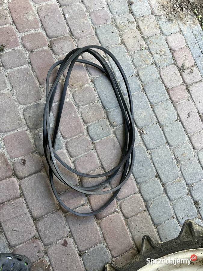 Pasek klinowy B3300 dwie sztuki Izdebnik