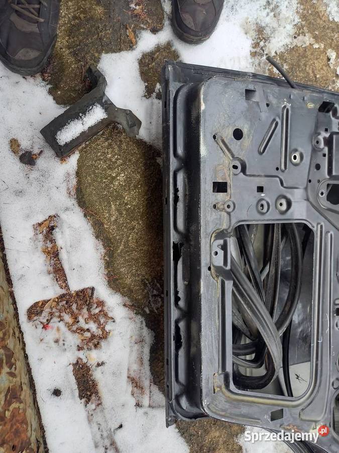 Drzwi do mercedesa W124 części blacharskie Części