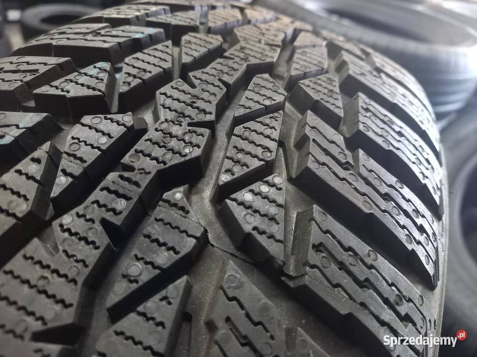 4x Opona NIEUŻYWANA ZIMOWA 17565R15 NOKIAN 219