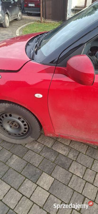 Suzuki Swifr 2012 12BG lekko uszkodzony Chęciny