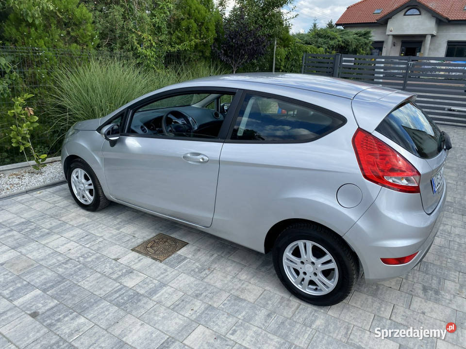 Ford Fiesta zadbana oryginalny przebieg Mk7 2008 srebrny wielkopolskie Poznań