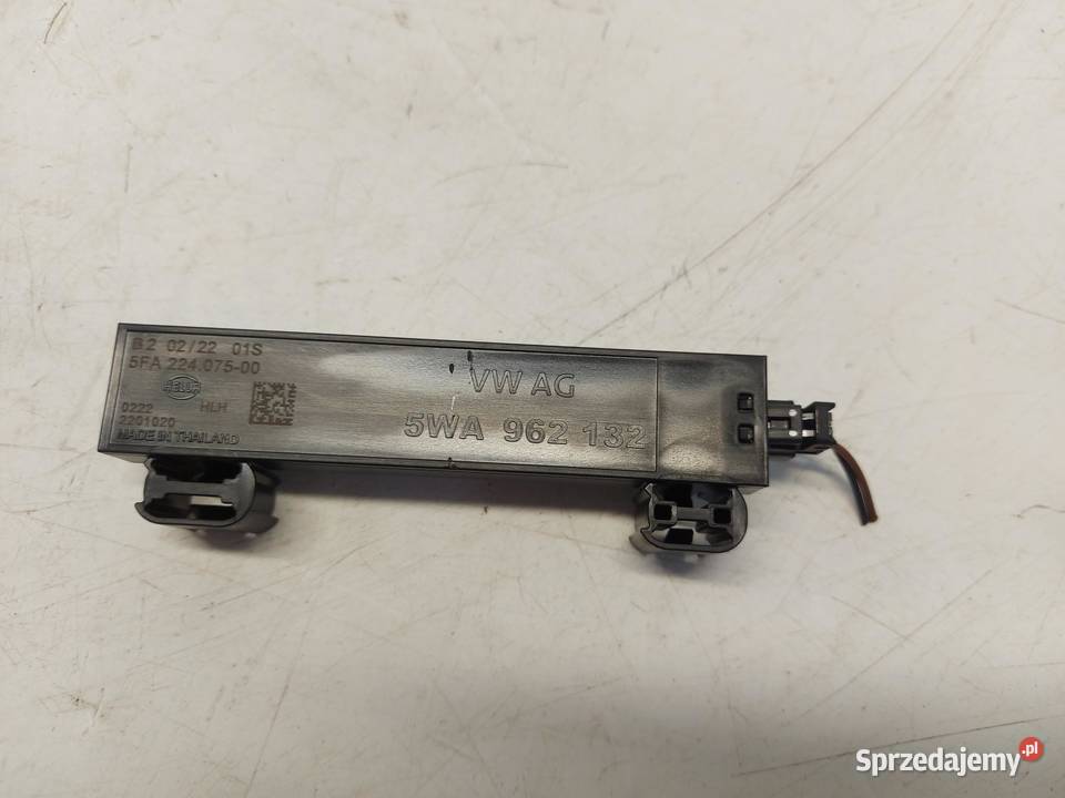 Skoda Enyaq 5LA iV60 MODUŁ ANTENA KEYLESS osobowe sprzedam