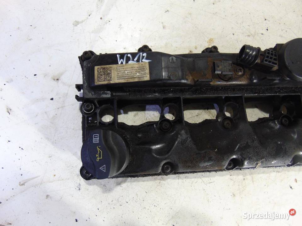 POKRYWA ZAWORÓW MERCEDES W212 22 CDI A6510100001 osobowe sprzedam