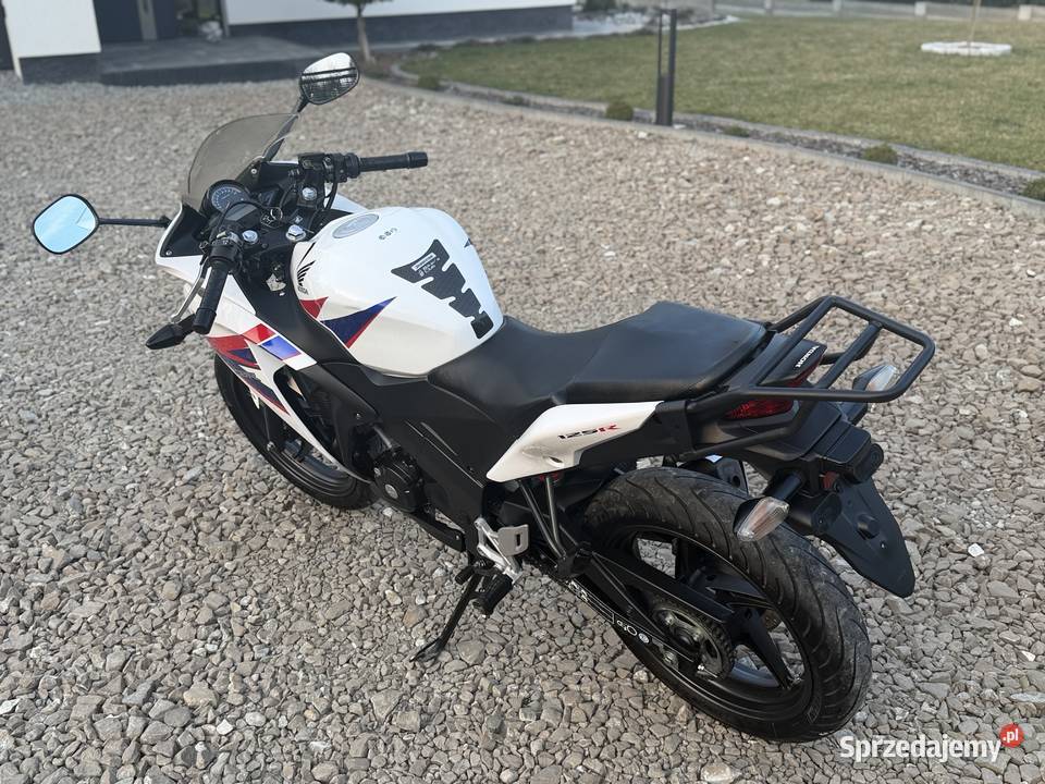Honda CBR 125 JC50 2012r kat A1 B FV podkarpackie Krosno sprzedam