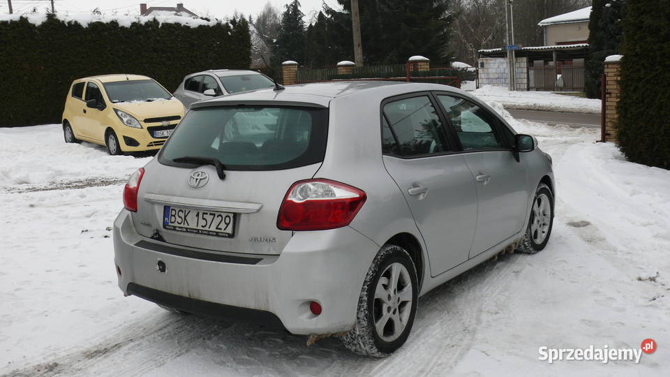 Toyota Auris 133 benzyna LIFT 2012r Sprowadzony światła przeciwmgielne Sokółka sprzedam