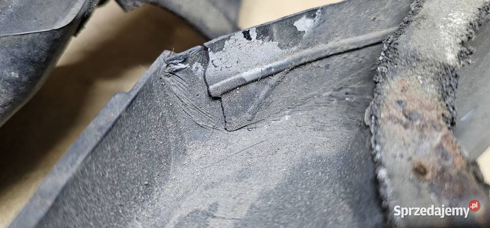 Odpływ podszybia mercedes w123 Zbąszyń