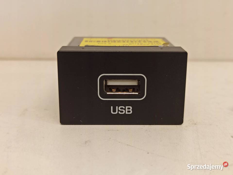 GNIAZDO USB HYUNDAI IONIQ 96120G2100 2021R