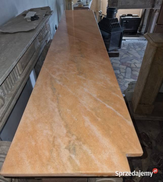 Obudowa kominkowa z marmuru portal marmur BIAŁY Luboń