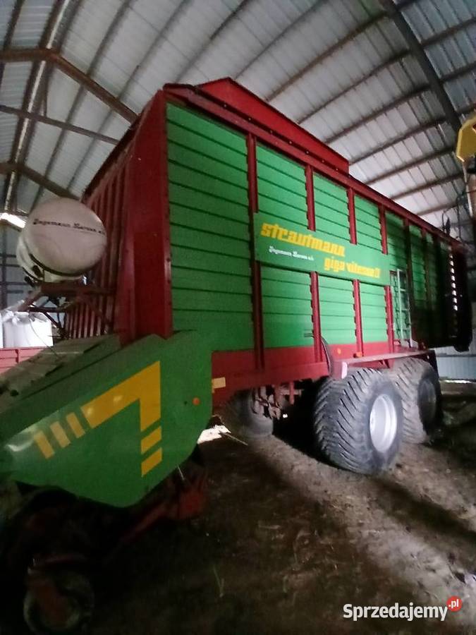 Przyczepa samozbierająca Strautmann Vitesse plus Faszcze
