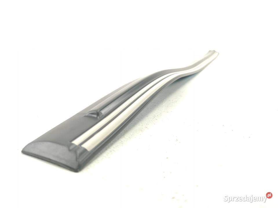 LISTWA PRAWA FORD ESCORT 19861990 NOWA Listwy i nakładki