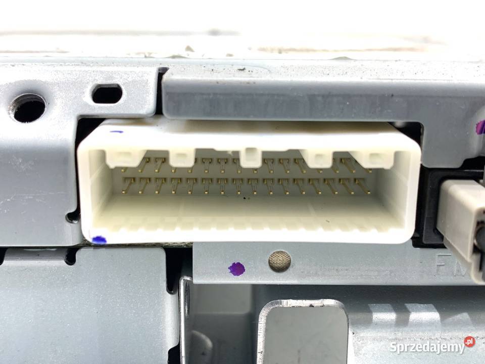 RADIO MAZDA 2 DL DM8K10120E ODTWARZACZ sprzedam