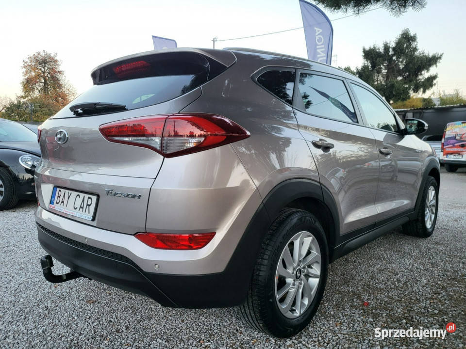 Hyundai Tucson 16 132 Piękne Auto I Właściciel czujnik zmierzchu
