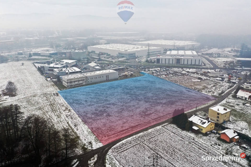 Teren inwestycyjny U02 w BielskuBiałej asfalt Sprzedaż Bielsko-Biała