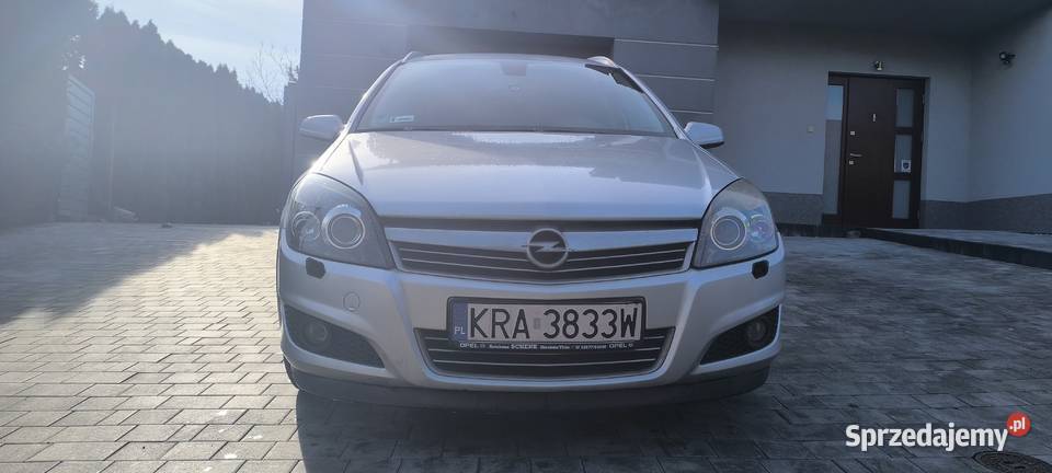 Opel Astra kombi 2009 Bibice