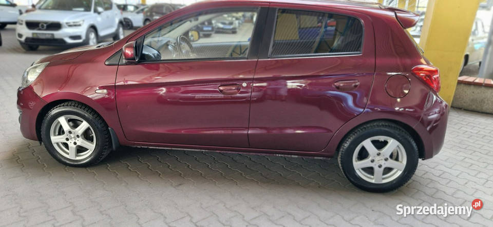 Mitsubishi Space Star OPIS W podanej roczna VAT marża