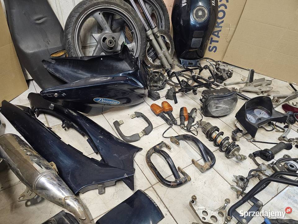 Yamaha XJ 600 Diversion części Lagi owiewka Jelenia Góra