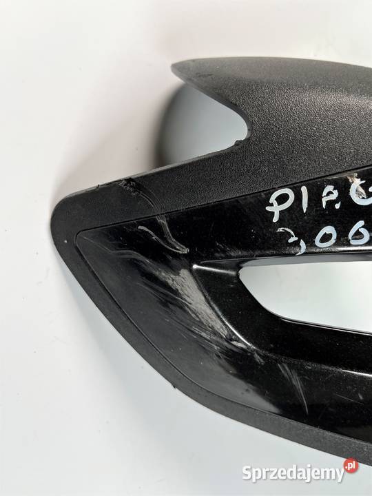 PIAGGIO MP3 300 Yourban 10 Błotnik Nadkole