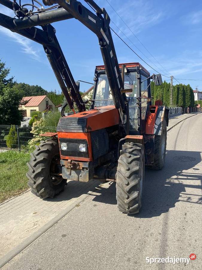 Ursus 1234 z 1997 roku z turem Ursus Nidzica
