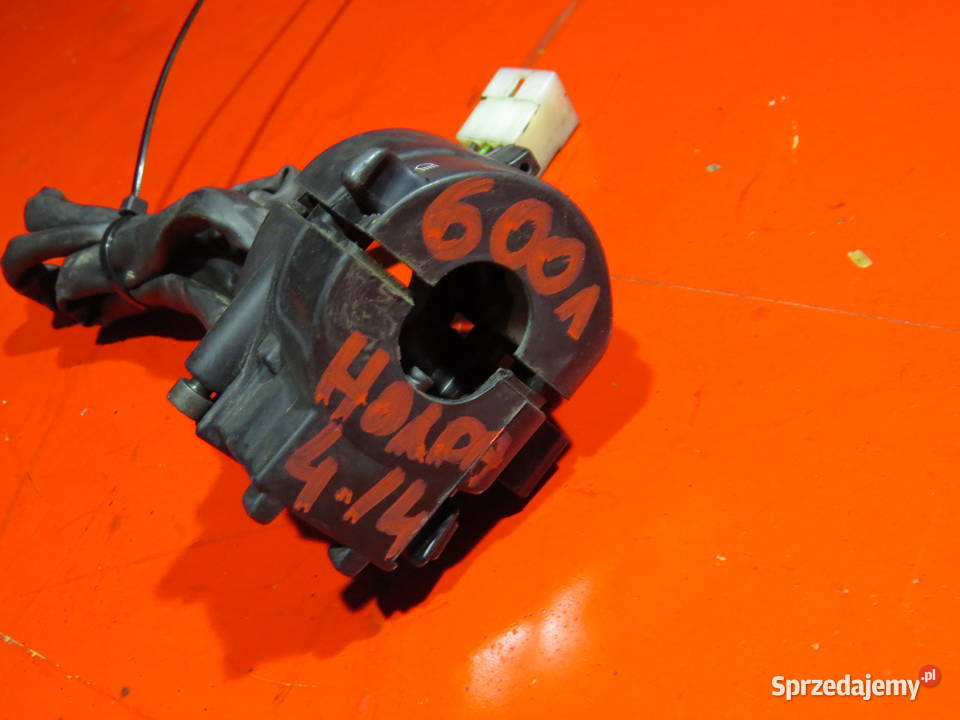 HONDA HORNET 600 PC36 03 przełącznik lewy Warszawa
