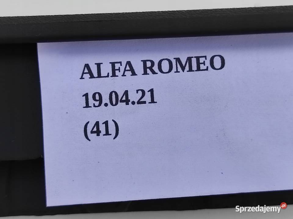 PODSZYBIE LISTWA ALFA ROMEO 147 937 3D