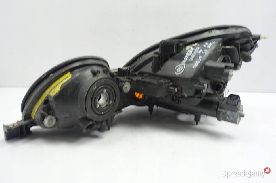 Lexus GS 300 GS300 II XENON PRZEDNIA LAMPA prawa lubelskie Janów