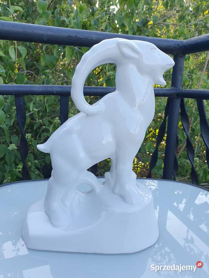 Duża figura koziorożca sprzedam