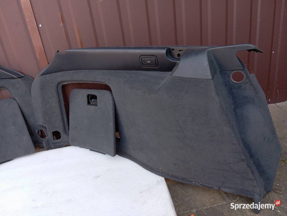 Audi a4 b5 polift kombi boczki bagażnika Nowy Dwór Mazowiecki sprzedam