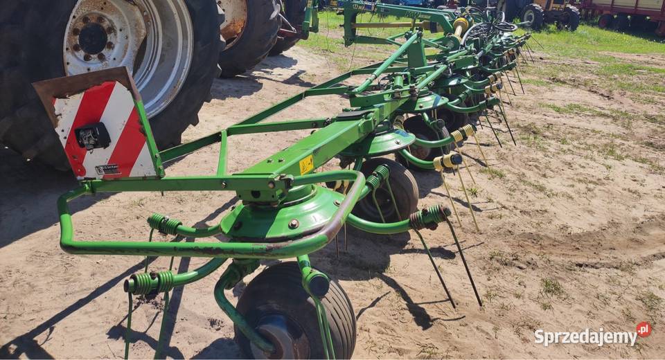 Przetrząsacz karuzelowy 105 m Krone KW