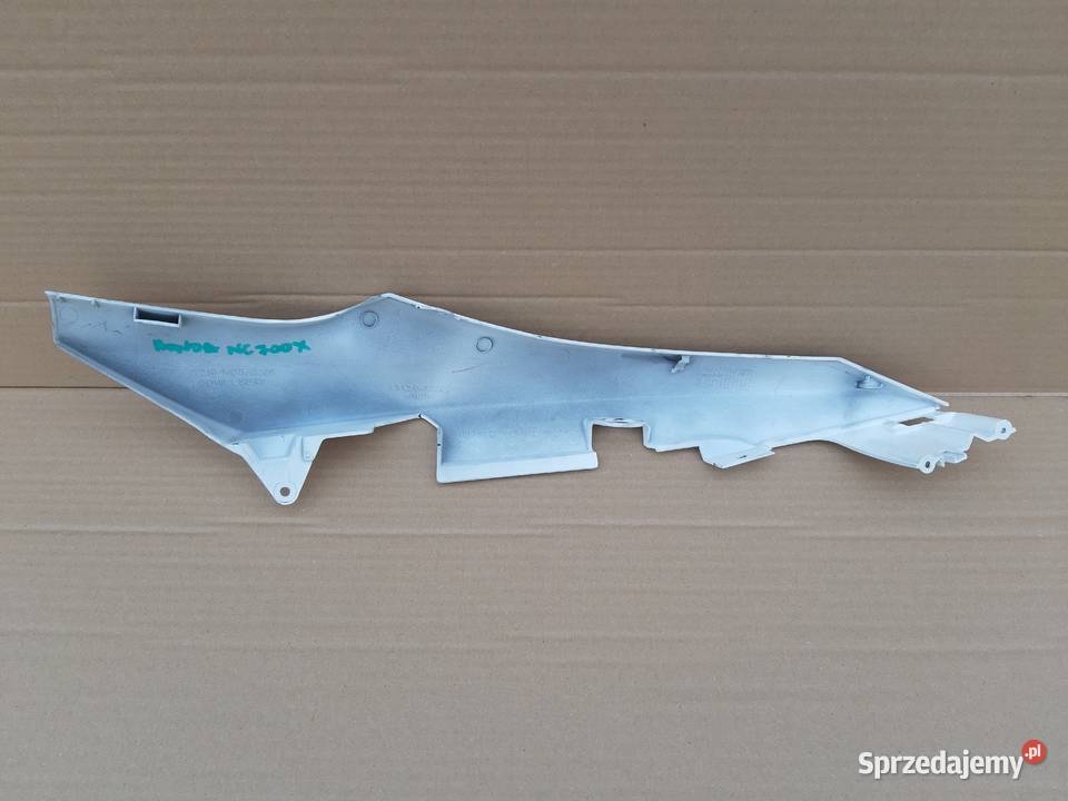 HONDA NC700X OGON OWIEWKA BOK 77216MGSD300 lubuskie Trzciel sprzedam