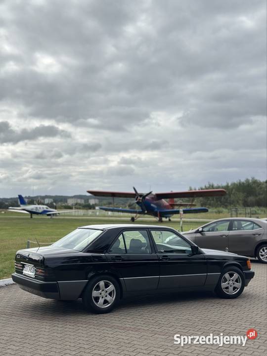 Mercedes w201 190 18 benzyna zachodniopomorskie Police